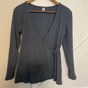 Old Navy Light Blue Ribbed Cozy Wrap Long Sleeve Shirt Size Medium